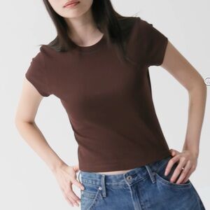 Uniqlo NWT Women's Brown Top Mini T-Shirt 
Size XXS